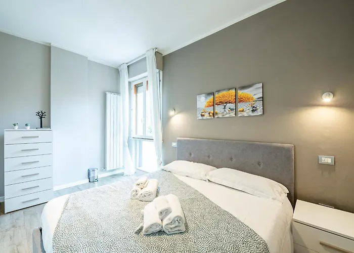 Homiday- Light Flat - Free Parking