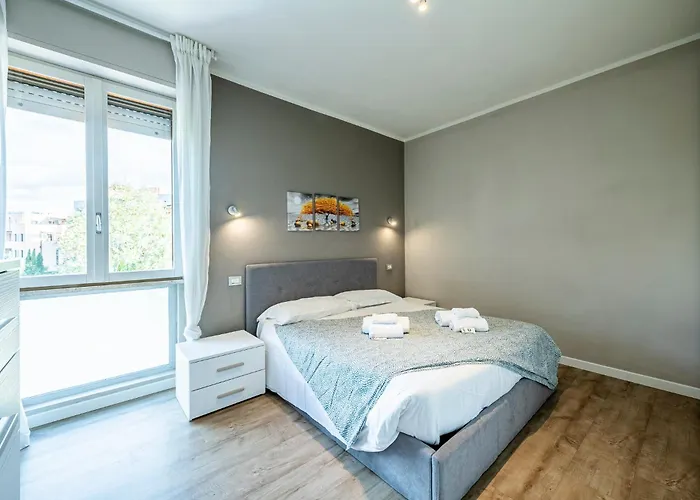 Apartmán Homiday- Light Flat - Free Parking *