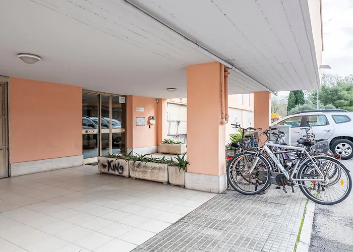 Apartmán Homiday- Light Flat - Free Parking