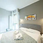 Homiday- Light Flat - Free Parking